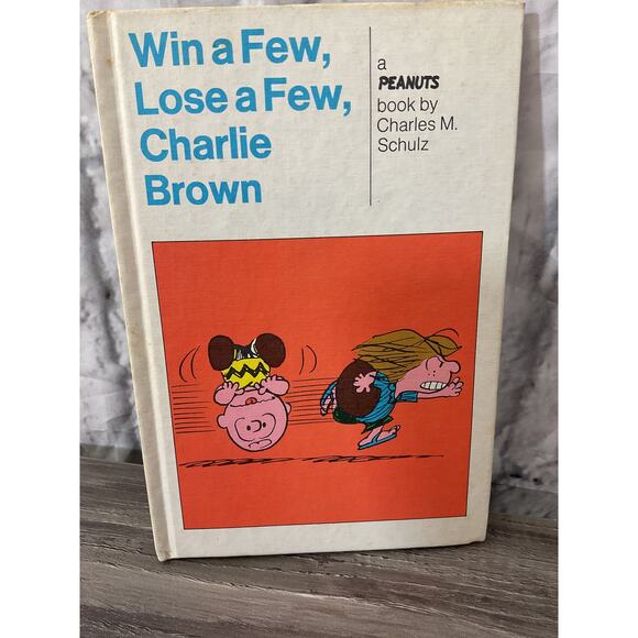 1974 Hardback Book Win A Few Lose A Few Charlie Brown - Picture 1 of 6